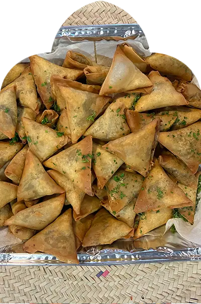 Medium Tray of Beef Sambosa